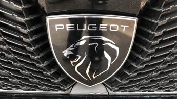 Peugeot 3008 73kWh GT SUV 5dr Electric Auto (210 ps)