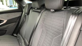 Peugeot 3008 73kWh GT SUV 5dr Electric Auto (210 ps)