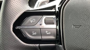 Peugeot 2008 1.2 GT SUV 5dr Petrol Hybrid e-DSC6 Euro 6 (s/s) (136 ps)