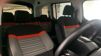 Citroen Berlingo 50kWh Flair XTR M MPV 5dr Electric Auto (7.4kW Charger) (136 ps)