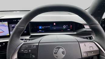 Vauxhall Grandland Electric 73kWh GS SUV 5dr Electric Auto (213 ps)