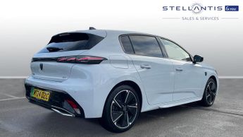 Peugeot 308 54kWh GT Hatchback 5dr Electric Auto (156 ps)