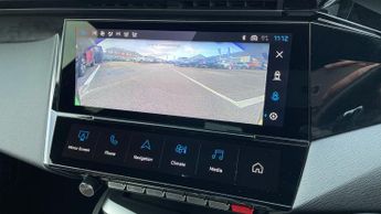 Peugeot 308 54kWh GT Hatchback 5dr Electric Auto (156 ps)