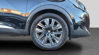 Peugeot 2008 50kWh GT SUV 5dr Electric Auto (136 ps)