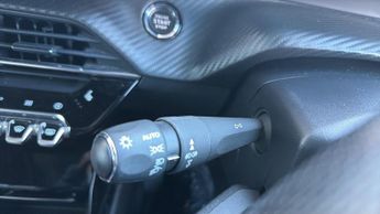 Peugeot 2008 50kWh GT SUV 5dr Electric Auto (136 ps)