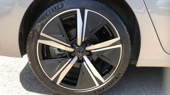 Peugeot 308 1.2 GT Hatchback 5dr Petrol Hybrid e-DSC6 Euro 6 (s/s) (136 ps)