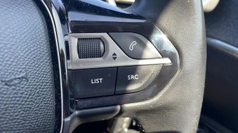Peugeot 3008 SUV 1.2 PureTech Allure SUV 5dr Petrol EAT Euro 6 (s/s) (130 ps)