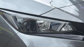Nissan Leaf 39kWh Acenta Hatchback 5dr Electric Auto (150 ps)