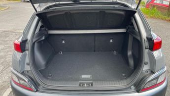 Hyundai Kona 1.6 h-GDi Premium SUV 5dr Petrol Hybrid DCT Euro 6 (s/s) (141 ps