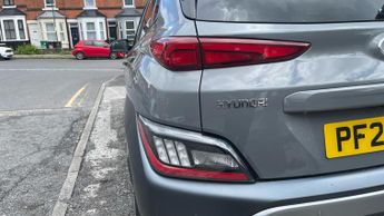 Hyundai Kona 1.6 h-GDi Premium SUV 5dr Petrol Hybrid DCT Euro 6 (s/s) (141 ps