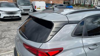 Hyundai Kona 1.6 h-GDi Premium SUV 5dr Petrol Hybrid DCT Euro 6 (s/s) (141 ps