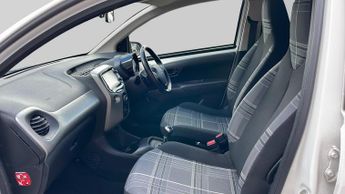 Peugeot 108 1.0 Active Hatchback 5dr Petrol 2 Tronic Euro 6 (68 ps)