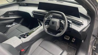 Peugeot 3008 73kWh GT SUV 5dr Electric Auto (210 ps)