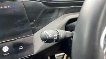 Peugeot 308 54kWh Allure Hatchback 5dr Electric Auto (156 ps)