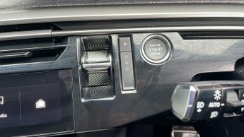 Peugeot 3008 73kWh Allure SUV 5dr Electric Auto (210 ps)