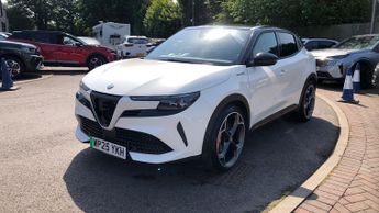 Alfa Romeo Junior 54kWh Elettrica Veloce SUV 5dr Electric Auto (280 ps)