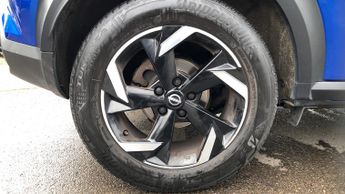 Nissan Juke 1.0 DIG-T N-Connecta SUV 5dr Petrol DCT Auto Euro 6 (s/s) (114 p