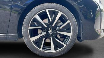 Peugeot 208 1.2 PureTech Allure Hatchback 5dr Petrol EAT Euro 6 (s/s) (130 p