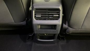 Vauxhall Grandland 1.2 Ultimate SUV 5dr Petrol Hybrid e-DCT Euro 6 (s/s) (136 ps)
