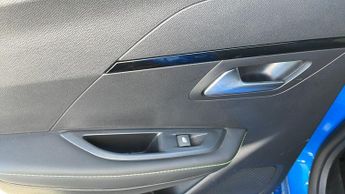 Peugeot 208 50kWh GT Premium Hatchback 5dr Electric Auto (7kW Charger) (136 