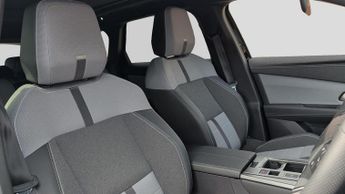 Vauxhall Grandland Electric 73kWh Ultimate SUV 5dr Electric Auto (213 ps)
