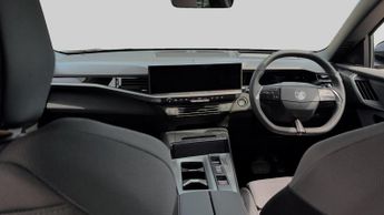 Vauxhall Grandland Electric 73kWh Ultimate SUV 5dr Electric Auto (213 ps)
