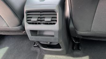 Vauxhall Grandland Electric 73kWh Ultimate SUV 5dr Electric Auto (213 ps)