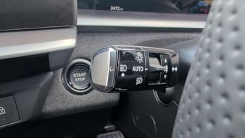 Vauxhall Grandland 1.2 Ultimate SUV 5dr Petrol Hybrid e-DCT Euro 6 (s/s) (145 ps)