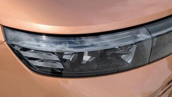 Vauxhall Grandland 1.2 Ultimate SUV 5dr Petrol Hybrid e-DCT Euro 6 (s/s) (145 ps)