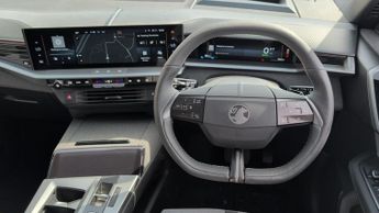 Vauxhall Grandland Electric 73kWh Ultimate SUV 5dr Electric Auto (213 ps)