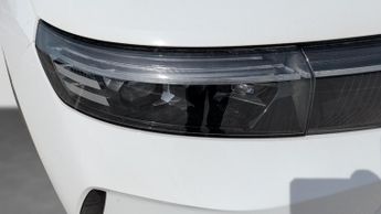 Vauxhall Grandland Electric 73kWh Ultimate SUV 5dr Electric Auto (213 ps)