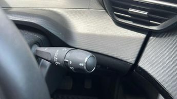 Peugeot 2008 50kWh Allure SUV 5dr Electric Auto (7kW Charger) (136 ps)