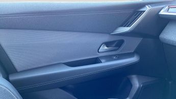 Vauxhall Grandland Electric 73kWh Ultimate SUV 5dr Electric Auto (213 ps)