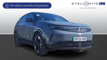 Vauxhall Grandland Electric 73kWh Ultimate SUV 5dr Electric Auto (213 ps)