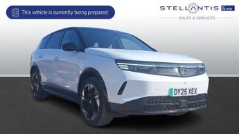 Vauxhall Grandland Electric 73kWh Ultimate SUV 5dr Electric Auto (213 ps)