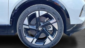 Vauxhall Grandland Electric 73kWh Ultimate SUV 5dr Electric Auto (213 ps)