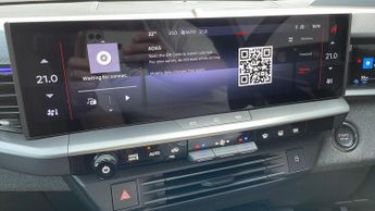 Vauxhall Grandland Electric 73kWh Ultimate SUV 5dr Electric Auto (213 ps)
