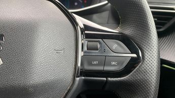 Peugeot 2008 50kWh GT SUV 5dr Electric Auto (7kW Charger) (136 ps)