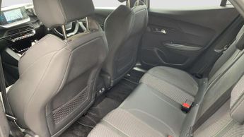 Peugeot 2008 50kWh GT SUV 5dr Electric Auto (7kW Charger) (136 ps)
