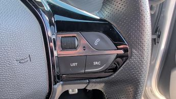 Peugeot 2008 50kWh GT SUV 5dr Electric Auto (136 ps)