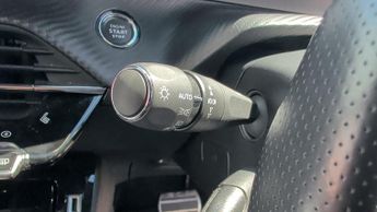 Peugeot 2008 50kWh GT SUV 5dr Electric Auto (136 ps)