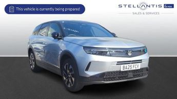 Vauxhall Grandland 1.2 Ultimate SUV 5dr Petrol Hybrid e-DCT Euro 6 (s/s) (145 ps)