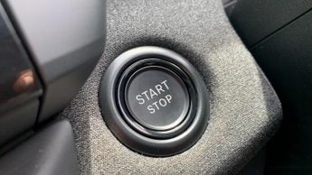 Vauxhall Grandland Electric 73kWh Ultimate SUV 5dr Electric Auto (213 ps)