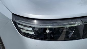 Vauxhall Grandland Electric 73kWh Ultimate SUV 5dr Electric Auto (213 ps)