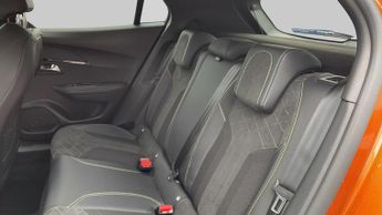 Peugeot 2008 50kWh GT Premium SUV 5dr Electric Auto (136 ps)