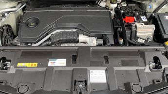 Vauxhall Grandland 1.2 Ultimate SUV 5dr Petrol Hybrid e-DCT Euro 6 (s/s) (145 ps)