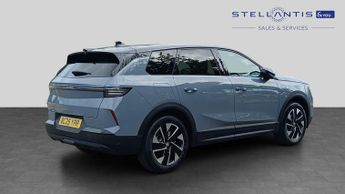 Vauxhall Grandland 1.2 Ultimate SUV 5dr Petrol Hybrid e-DCT Euro 6 (s/s) (145 ps)