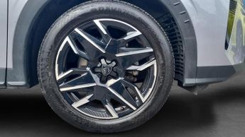 Peugeot 3008 SUV 1.2 Allure SUV 5dr Petrol Hybrid e-DSC6 Euro 6 (s/s) (136 ps)
