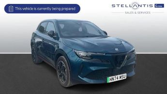 Alfa Romeo Junior 54kWh Elettrica Speciale SUV 5dr Electric Auto (156 ps)