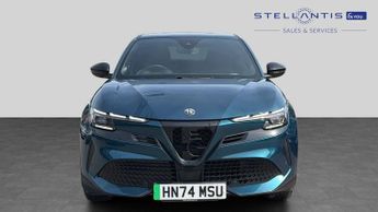 Alfa Romeo Junior 54kWh Elettrica Speciale SUV 5dr Electric Auto (156 ps)